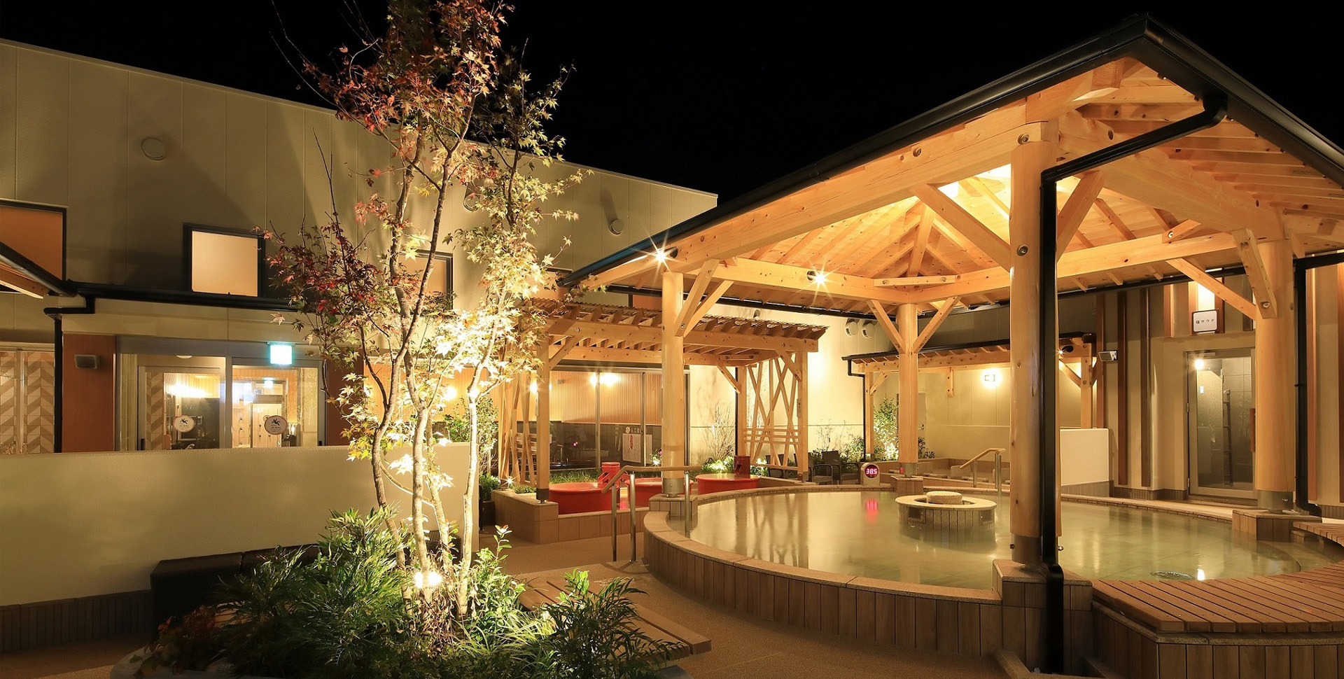 ゆのゆの外風呂